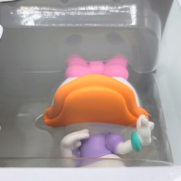 Funko Pop New Disney Mickey and Friends Daisy Duck Figurine #1192 - Picture 4 of 7